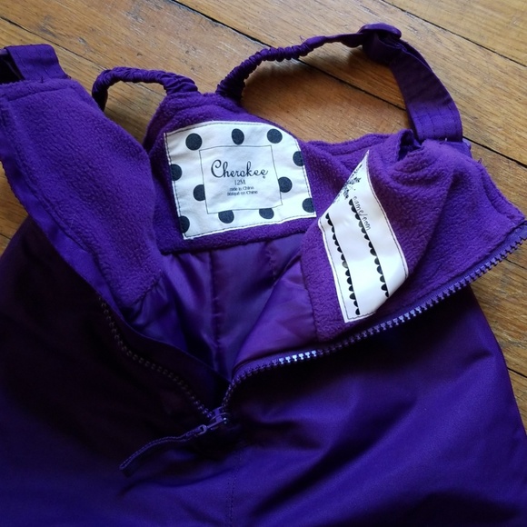 Snowsuit - Picture 3 of 3